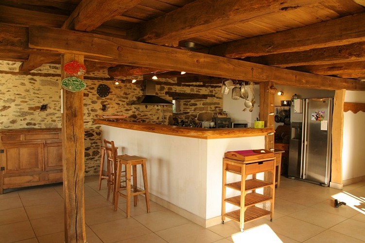 MeubléDUVINAGE-LaChapelleStGeraud_cuisine_9