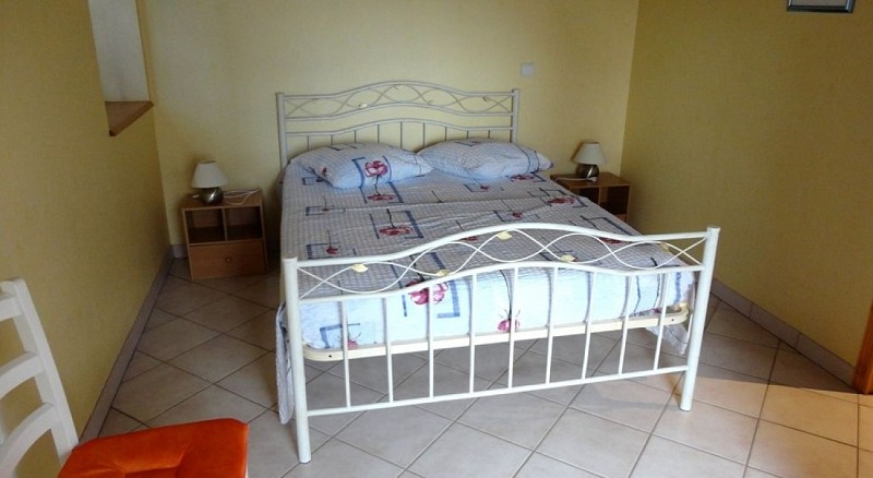 MmePOURTY-Hautefage_chambre_8