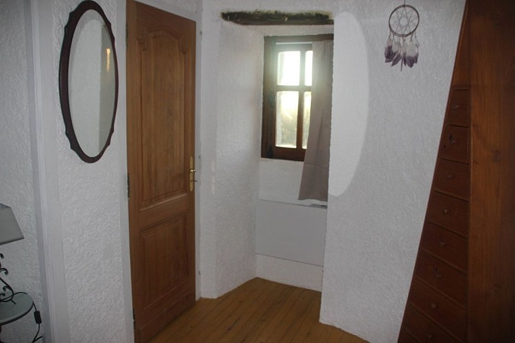armillac-moulin de roc-porte chambre