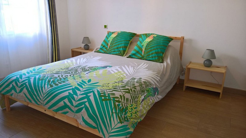 27-Chambre-Ttiki-du-rez-de-chaussee-sans-la-variante-du-lit-bebe