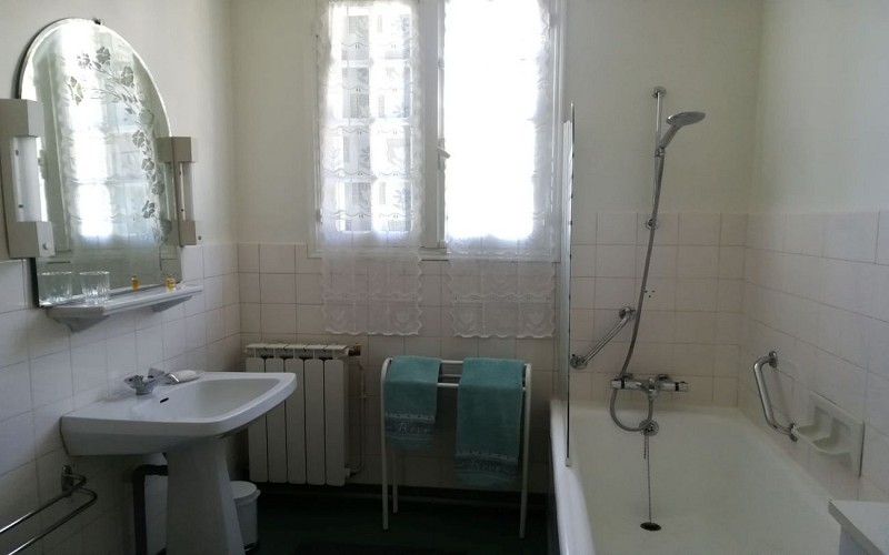 maison francoise plaa baignoire baigorri