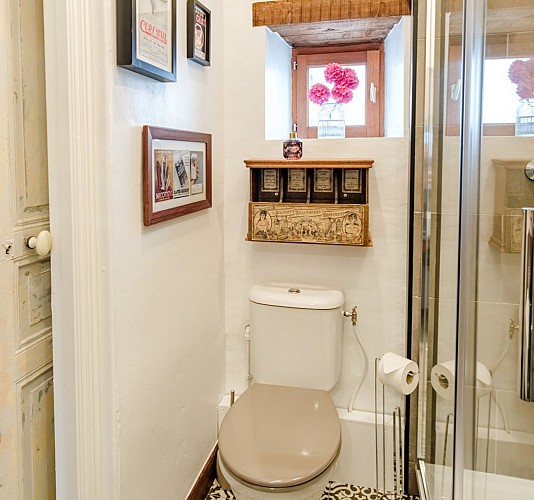 ENGLISH ONLINE WITH TANIA (3000 × 3000 px) (1280 × 1200 px) - 1