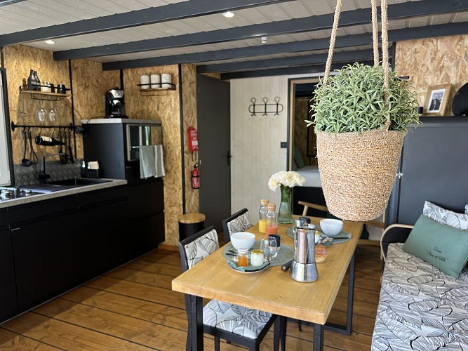 Gite fluvial Toue Père et Fils – EntreNous