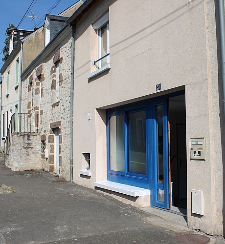 Meublé Atoué Loc - Fresnay-sur-Sarthe - extérieur