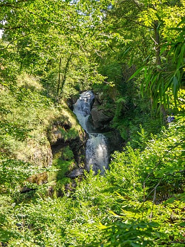 Les cascades de Gimel  Parc Vuillier