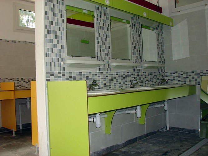 Camping Aux portes des Mille Sources_5