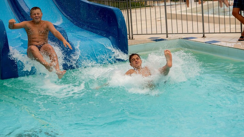 Toboggans de la piscine_19