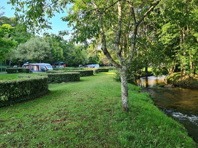 Camping Busserolles 2