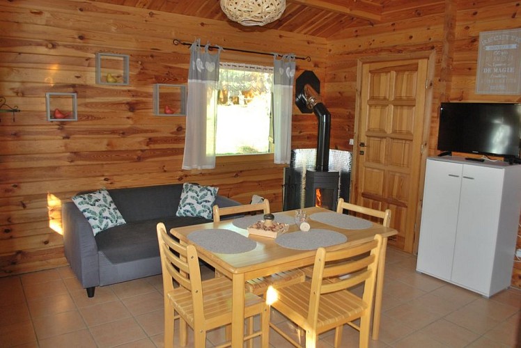 Fontaine de Biron -  Chalets nature