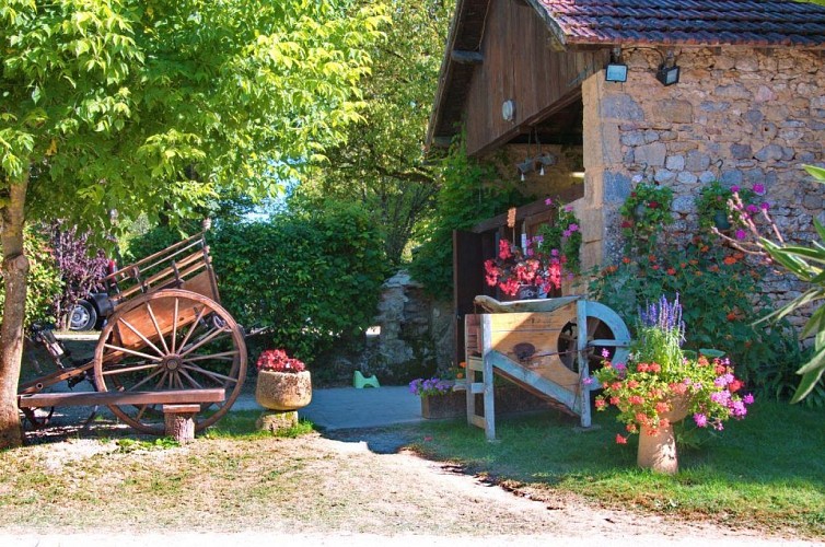 Tursac - Camping La Ferme du Pelou entrée