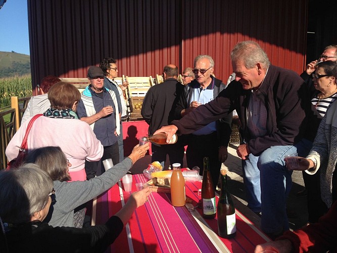 Cooperative cidre Eztigar 64120 St Just Ibarre (12)