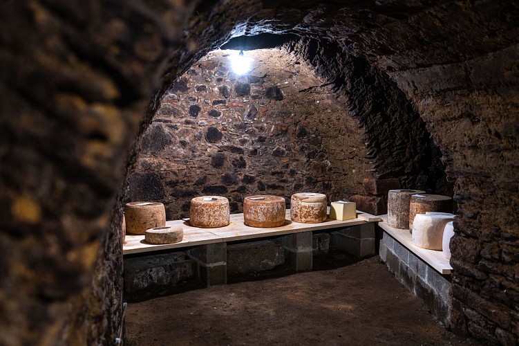 2104_01_lmaisondufromage_bd