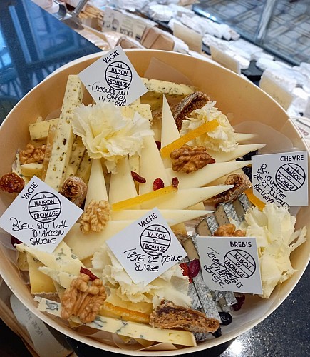 31e4d3cd-2e49-4ff3-971d-744619685d7c