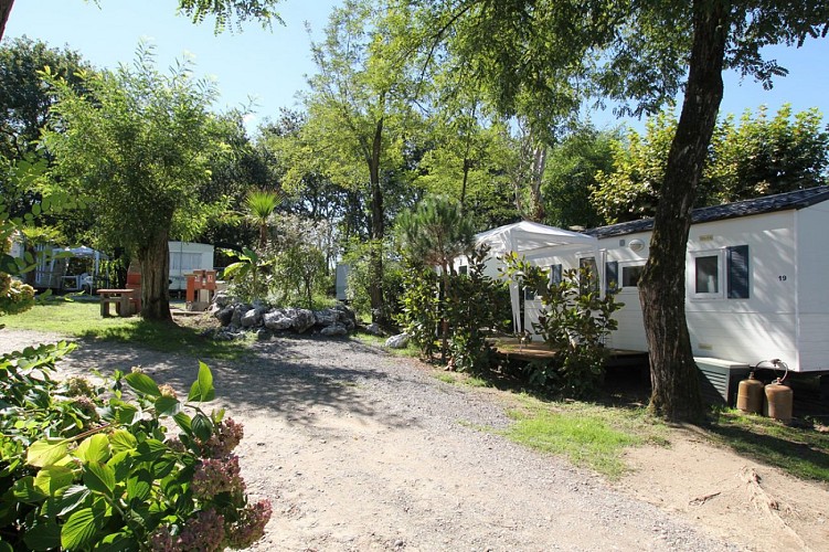 les platanes st geours