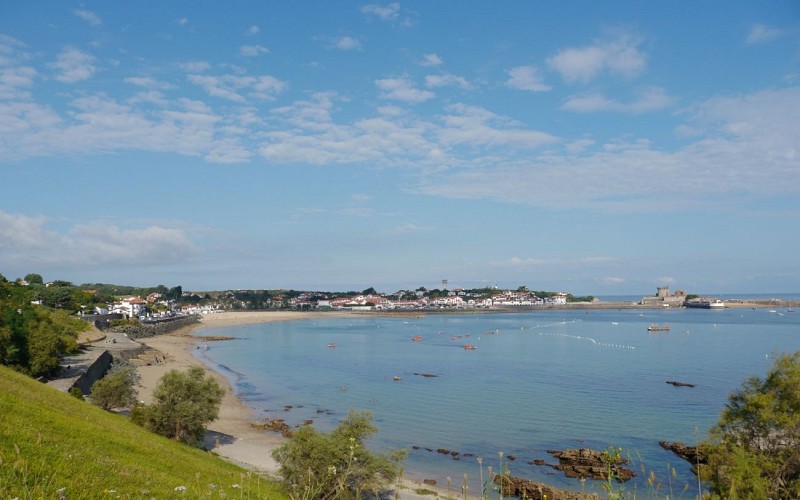 P1110607 benat 1440x900