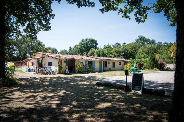 Camping le Bois de Saint-Hilaire