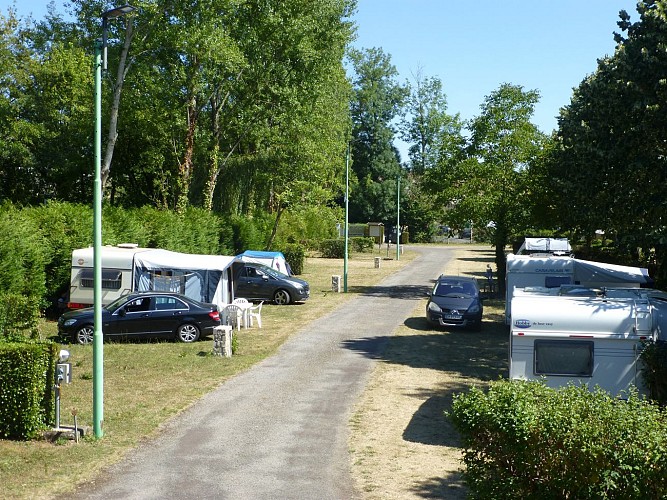 Camping municipal de Vouillé2