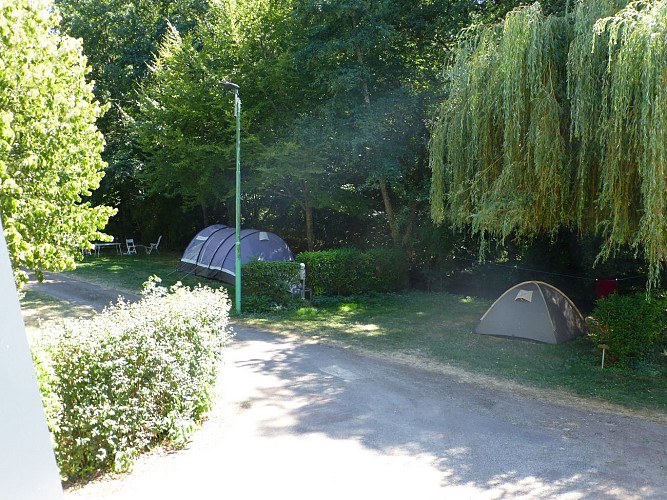 Camping municipal de Vouillé1