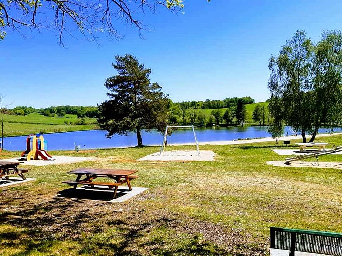 Plan d'eau de baignade de "Montréal" à Saint Germain Les Belles