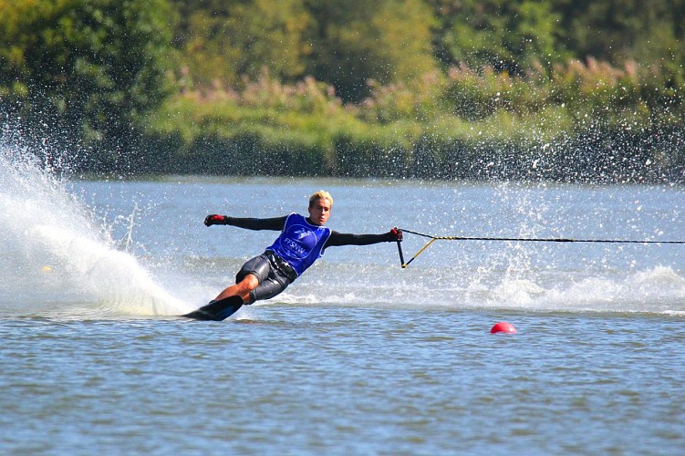 Club de Ski nautique A.S.N.B.C._1