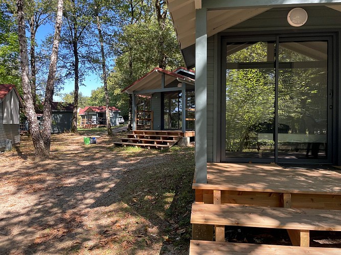 mini chalets camping