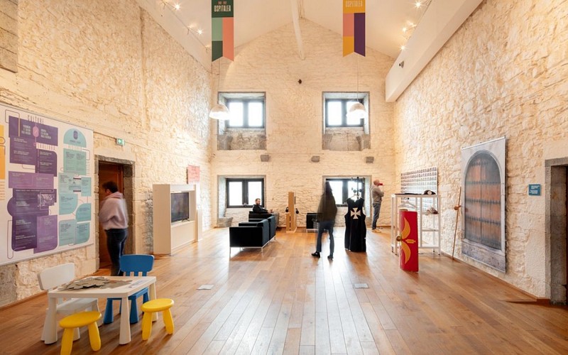 Ospitalea-25 (c) Thomas Liaunet 1440x900