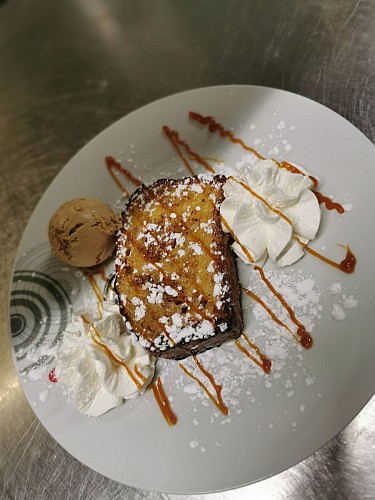 brioche perdu, chantilly maison et sa boule de glace_10