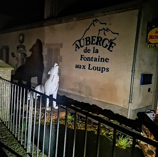 L'Auberge de la fontaine aux loups