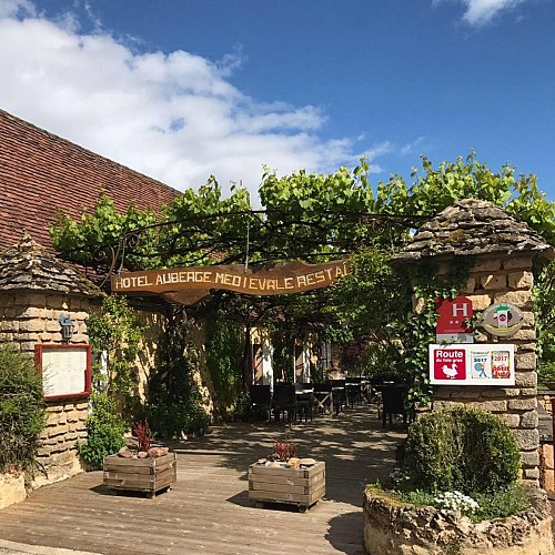 Hôtel Restaurant l'Auberge Médiévale, Audrix