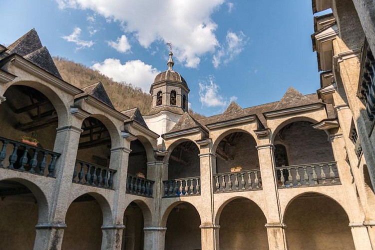 19- Cloître de Sarrance