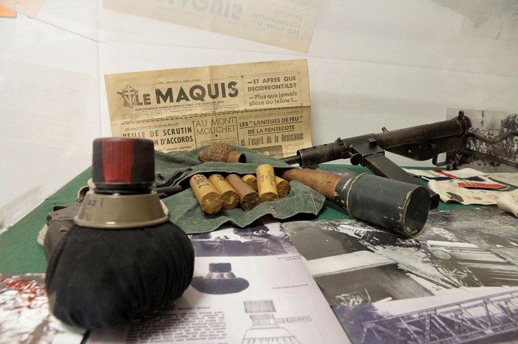 Musee-de-la-resistance-grenades