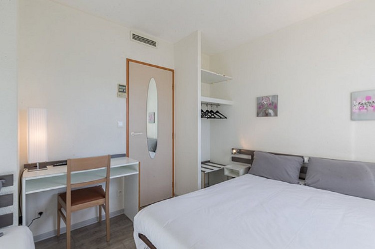 hotel_aliotel_cazeres