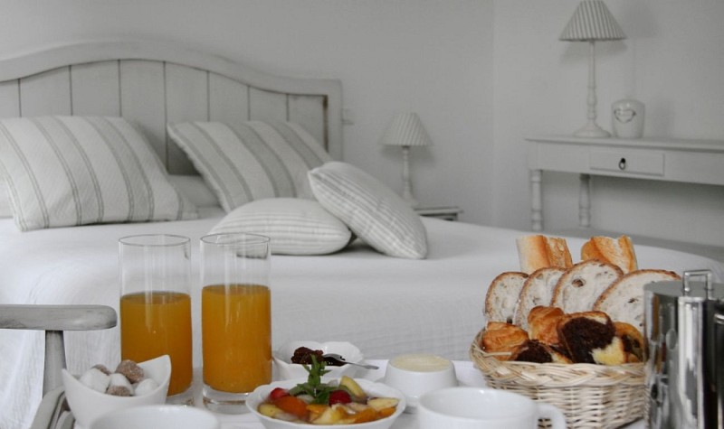 Auberge des pins ch petit déj web