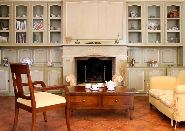 Auberge des pins salon 55 web