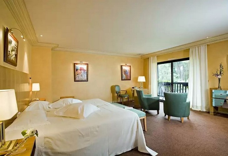 chambre---relais-de-la-poste---coussau