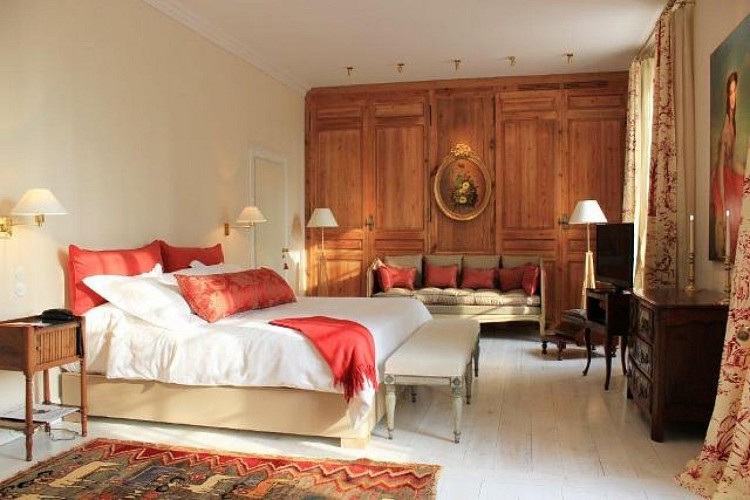 EUG-HEB-CHAMBRE-019-LES-PRES-SUITE-LEONOR-EG_9