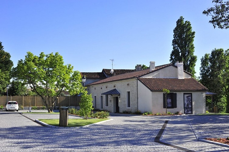 Mercure Villeneuve-sur-Lot Le Moulin de Madame