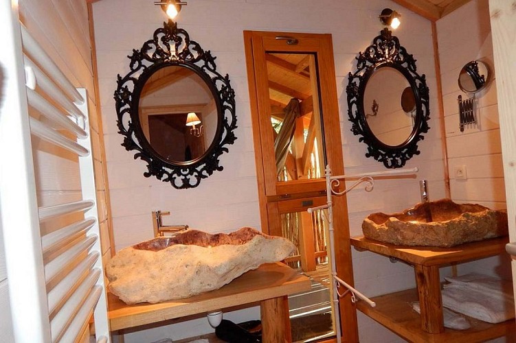 Salle-de-bains-VENITIENNE