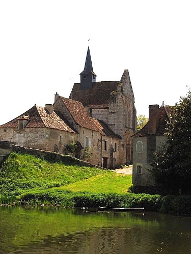 Eglise abbatiale Sainte-Croix  DEBRESSAC