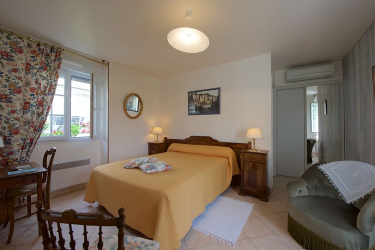 Chambre d'Hôtes Domaine Pédelaborde - Chambre 3 (Odile Civit)