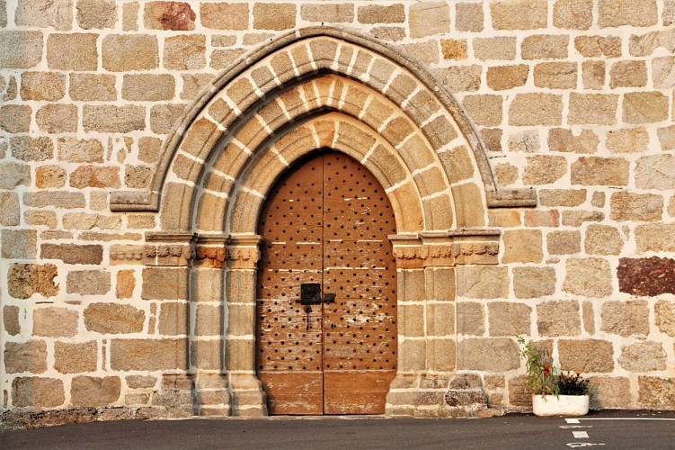 Eglise de Chéronnac, Saint-Sauveur