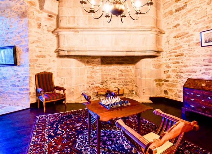 chateau-de-montbrun-dournazac