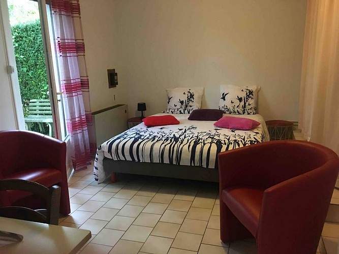 Meublé de Tourisme LEYGNAC_4