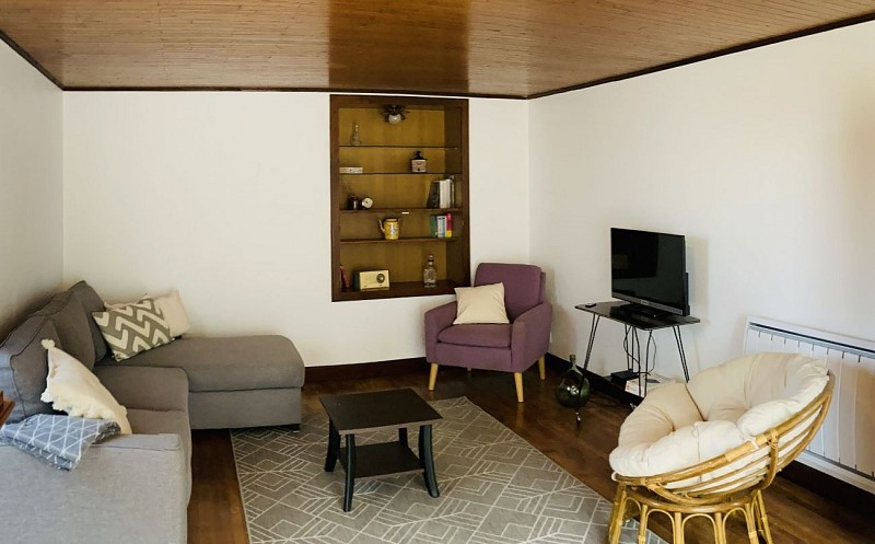 Meublé de Tourisme A L'OMBRE DU TULIPIER_9