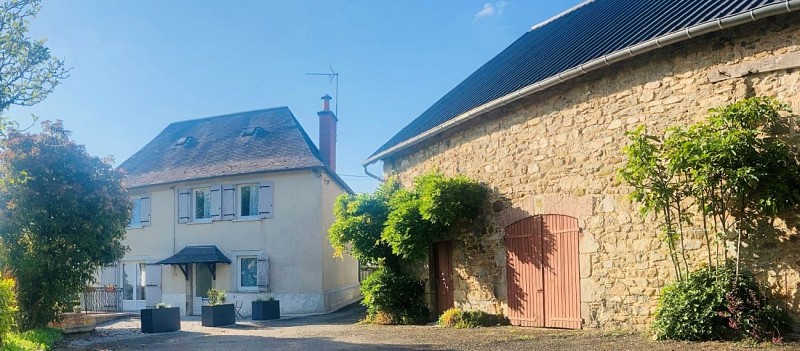 Meublé de Tourisme A L'OMBRE DU TULIPIER_1