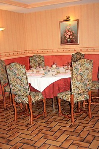 Hôtel-Restaurant La Boule d'Or