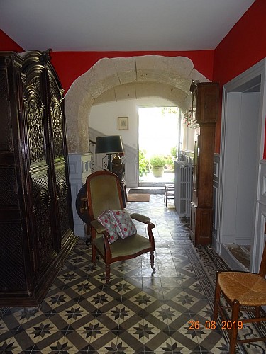 L'entrée donnant sur le jardin