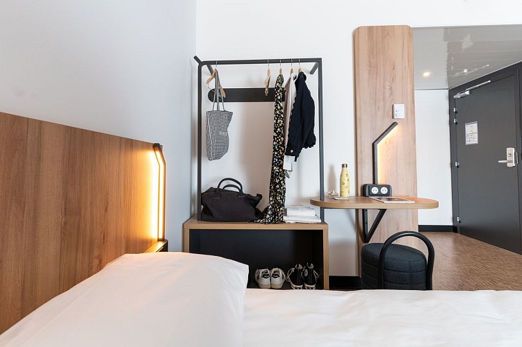 BB4646 TRIPLE OU TWIN ELEMENT DE DECO 1