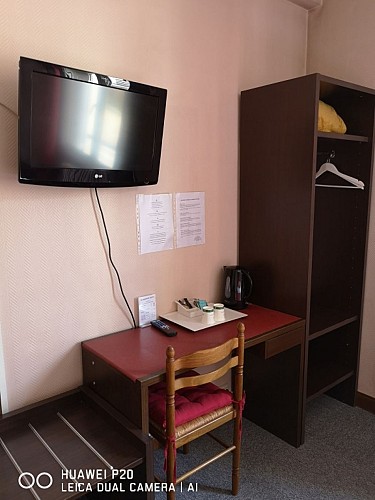 f1e1b15107dca71b37ff8e9adab575de7d5c84575cb35e3eec6ce008b1fbd06d-d4560cee61_v0_w1024xh768_rDEF