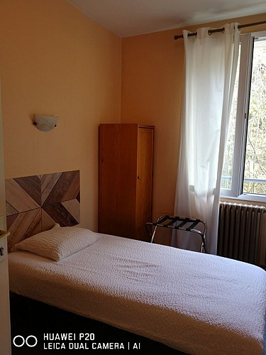 d7fac07852b7bfcdf621fcf3d945f5714eba73a2740a5d54fb0adeac4c4a8200-d4560cee61_v0_w1024xh768_rDEF